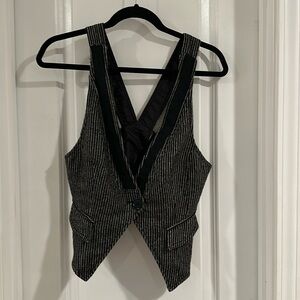 Zara Vest